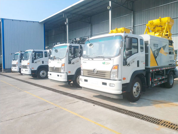 混凝土泵車 混凝土泵車