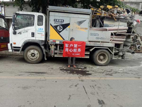 混凝土泵車施工 混凝土泵車施工